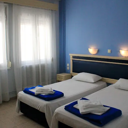 Argo Hotel *